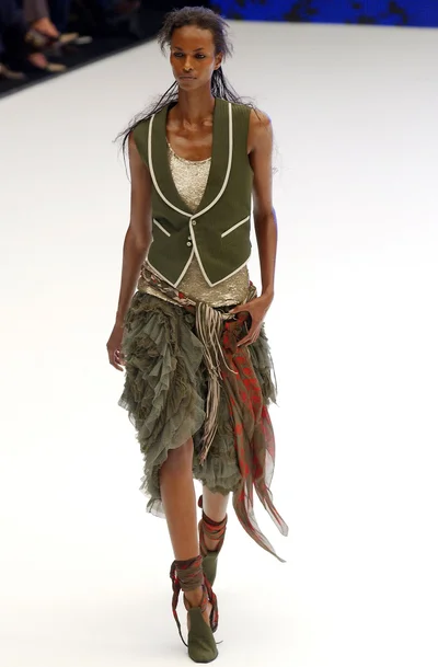 Look 9